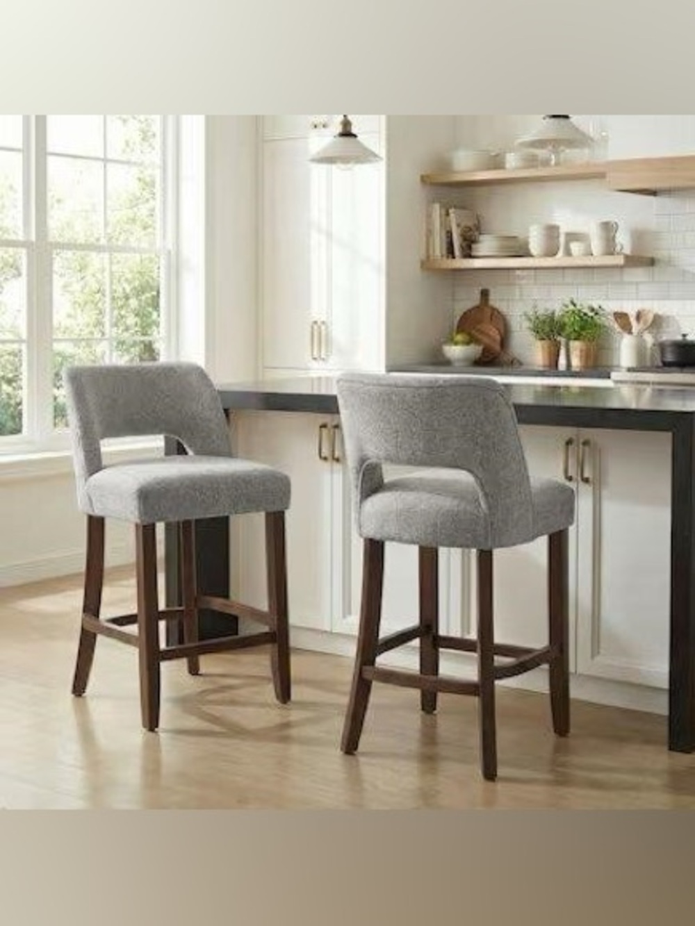 NEW-2 Soft cushion bar stool with Solid Wood legs